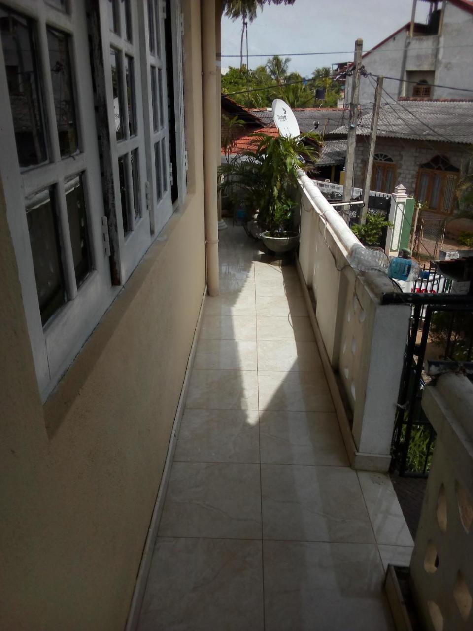 Randi Homestay In Negombo Ngoại thất bức ảnh